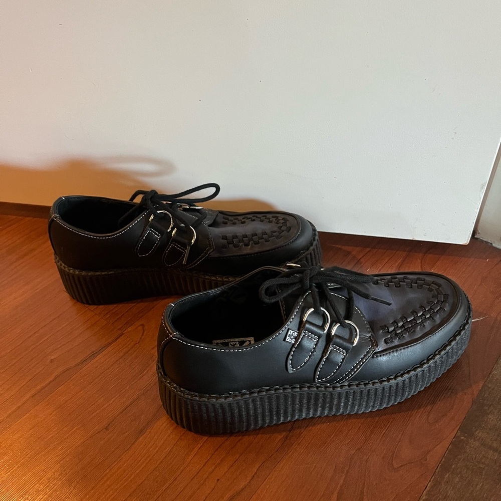 T.U.K Men's Creepers - Picture 4 of 6
